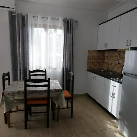 アパート Kiri S.apartaments