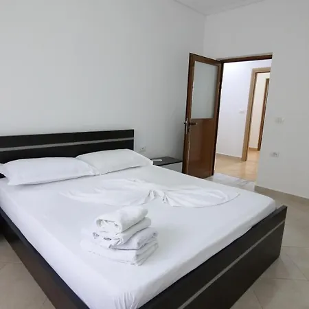 Kiri S.apartaments Saranda