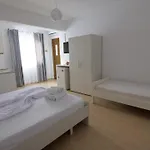 Kiri S.apartaments Sarande