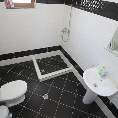 Kiri S.apartaments Saranda